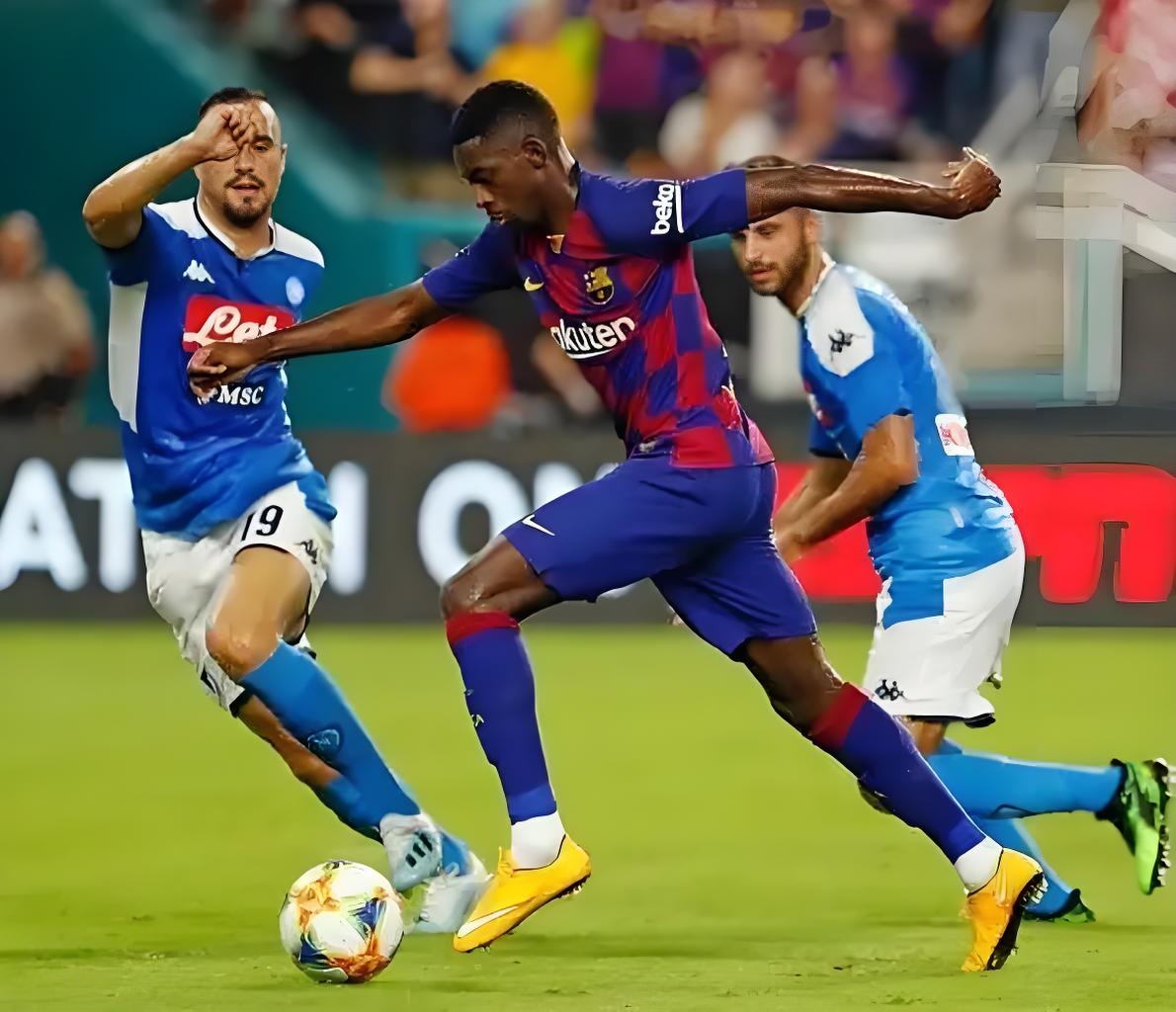 雷火电竞合作-巴黎圣日耳曼险胜莱比锡，萨拉赫补时绝平法甲